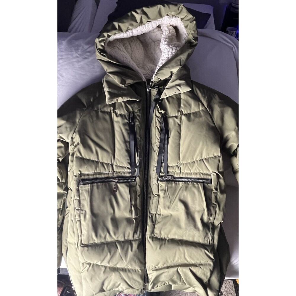 Orolay Womens XSmall Duck Down Peat Moss Puff Winter Jacket Coat Hooded